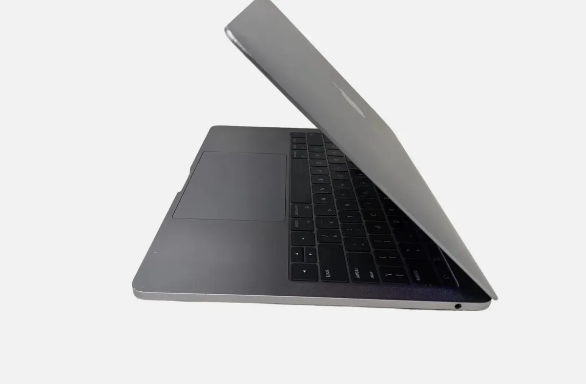 Apple Macbook Pro 2017 Laptop I5 2.3ghz 8gb 256gb Ssd 13.3 Lzo 2017 I5 (Reacondicionado) - Image 3